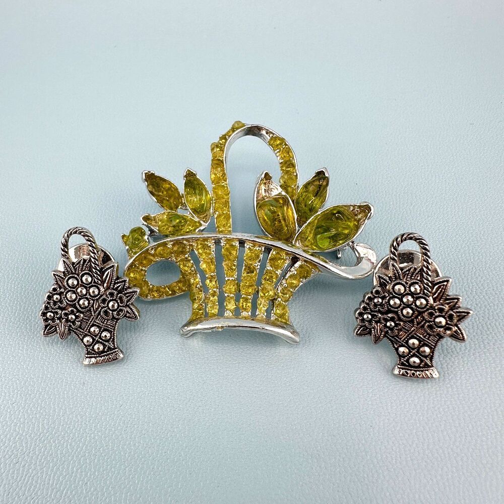 Vintage Flower Basket Brooch Pin Lot Silver Tone Green Resin Some Signed